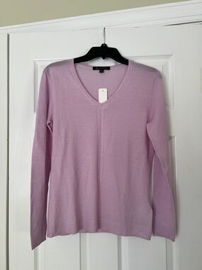 BROOKS BROTHERS 100% merino wool lightweight lavender sweater NWT Small